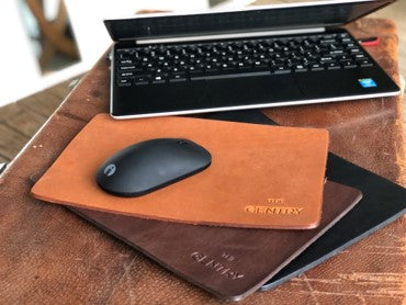 Leather mouse pad